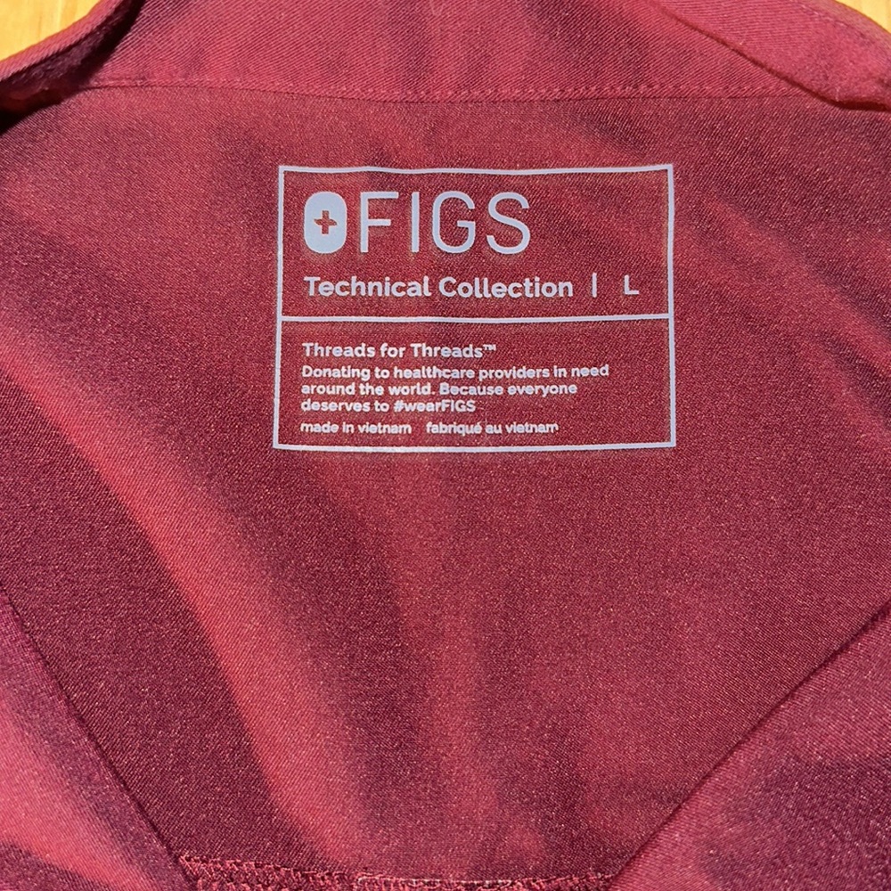 Figs Rafaela Scrub Top - Picture 2 of 3